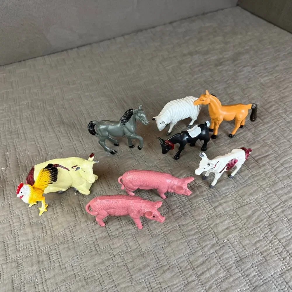 Lot of Vintage Farm Animals Plastic Toys Figures Pig Rooster Hose Cow Goat